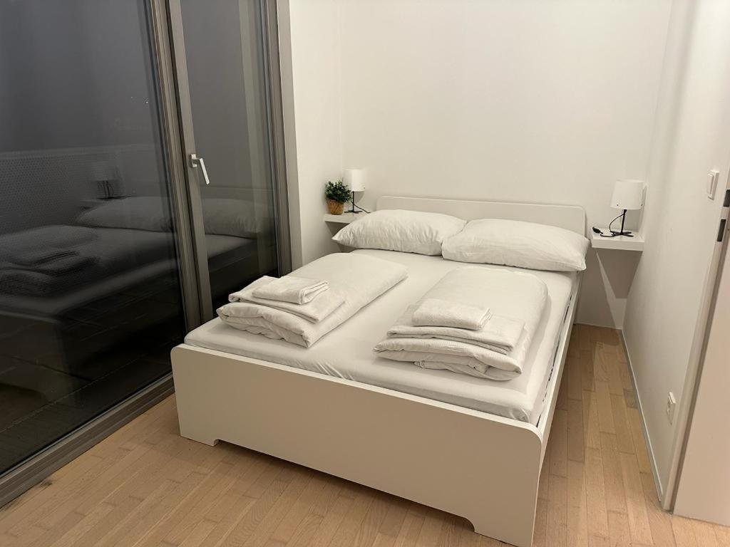 115m2 Luxury Flat - 3 Balconies - Free Parking Apartment