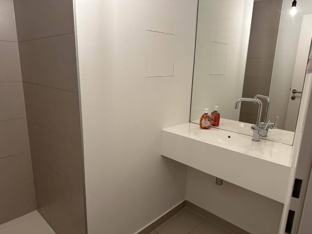 Apartment 115m2 Luxury Flat - 3 Balconies - Free Parking *